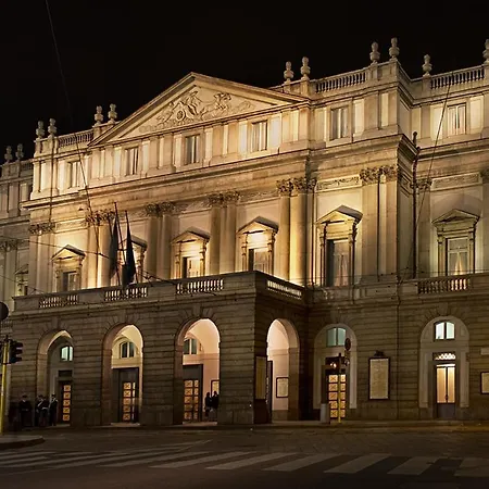 Aparthotel Intomilan Galleria Duomo I Boutique & Design Milan